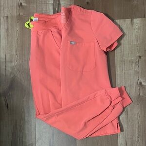 Figs Coral Scrub Top with Pocket